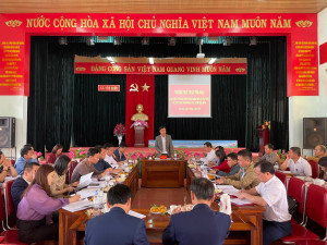 Thường trực thị ủy Thái Hòa làm việc tại xã Tây Hiếu về xây dựng nông thôn mới nâng cao