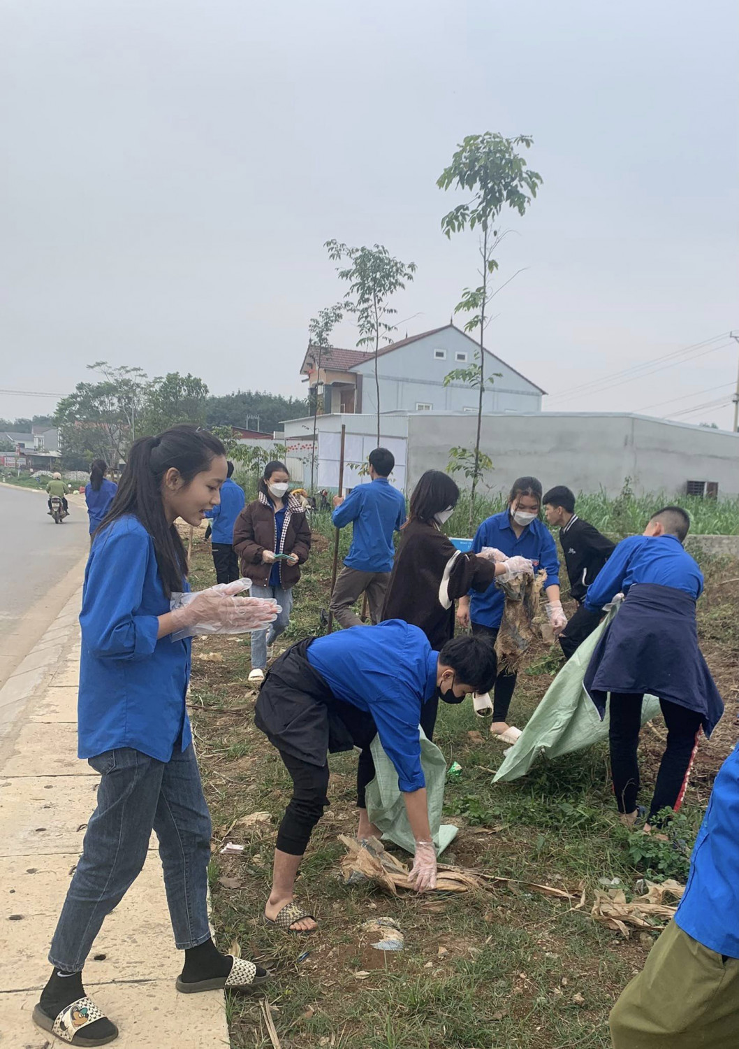 THU GOM RÁC THẢI